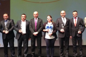 “Perakendenin En Başarılı Fikirleri” ödüllerini aldı