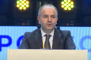 YZB 2022’nin açılış konuşmasını TPF Başkanı Ömer Düzgün yaptı